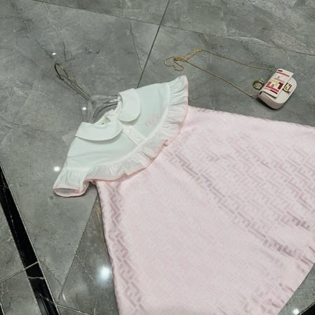 فساتين اطفال متنوعة ماركة Fendi