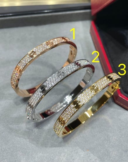 سوار ماركة Cartier