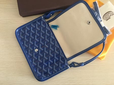 شنطة نسائية ماركة Goyard