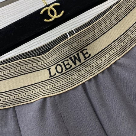 بنطال نسائي ماركة Loewe