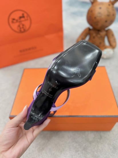 حذاء نسائي ماركة Hermès