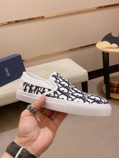 حذاء رجالي ماركة ‏Dior
