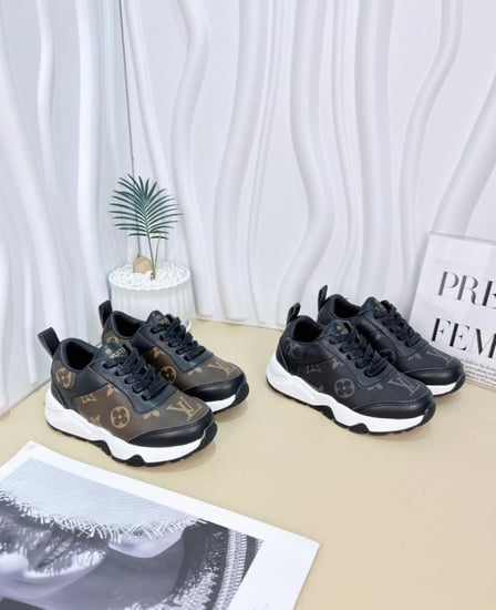 حذاء اطفال ماركات متنوعه