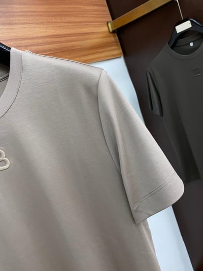 تي شيرت رجالي ماركة Burberry