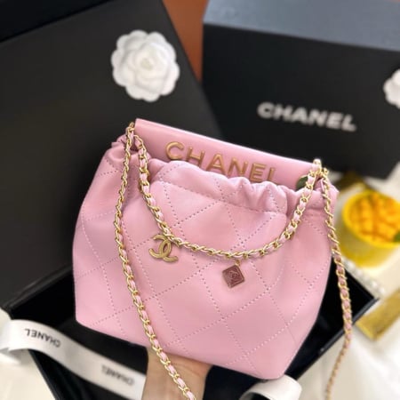 شنطة نسائية ماركة ‏Chanel