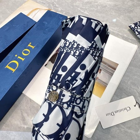 مظلة ماركات متنوعة