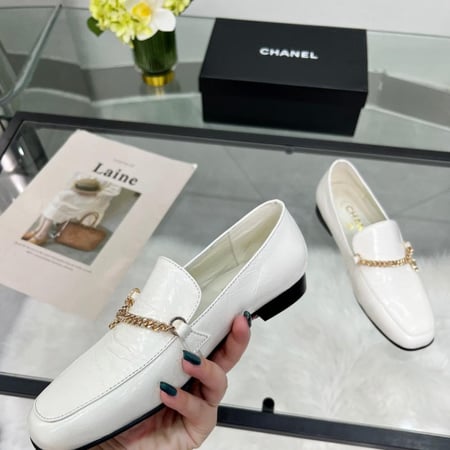 حذاء نسائي ماركة ‏Chanel