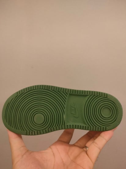 حذاء اطفال ماركة Nike