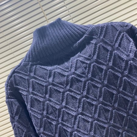 سترة بأكمام طويلة ماركة Dior