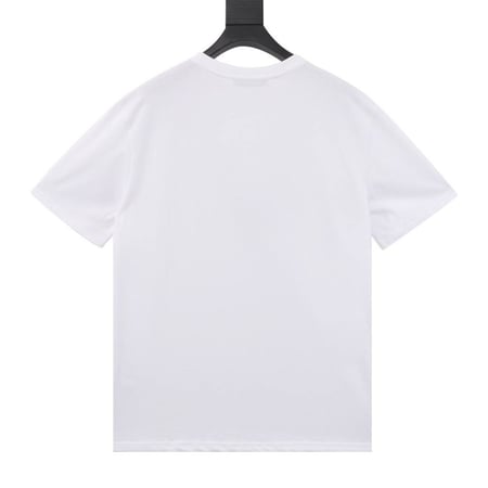 تيشيرت ماركة Givenchy