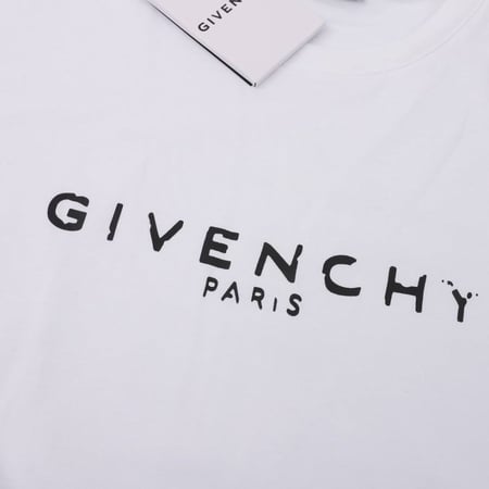 تيشيرت ماركة Givenchy