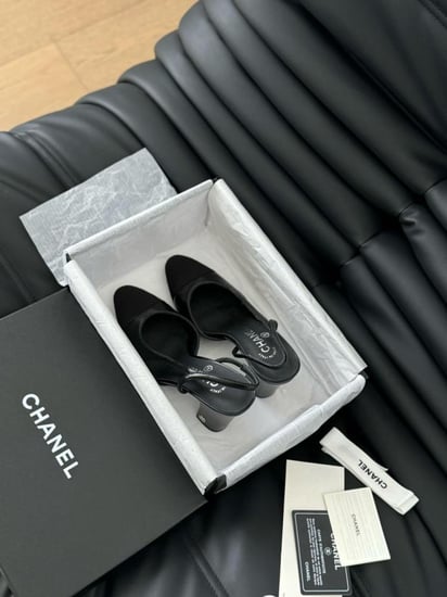 حذاء نسائي ماركة ‏Chanel
