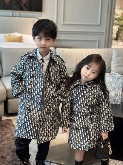 جاكيت اطفال ماركة Dior