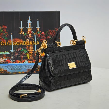 شنطة نسائية ماركة D&G