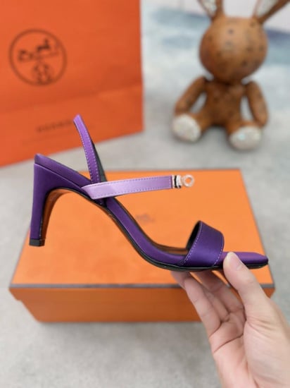 حذاء نسائي ماركة Hermès