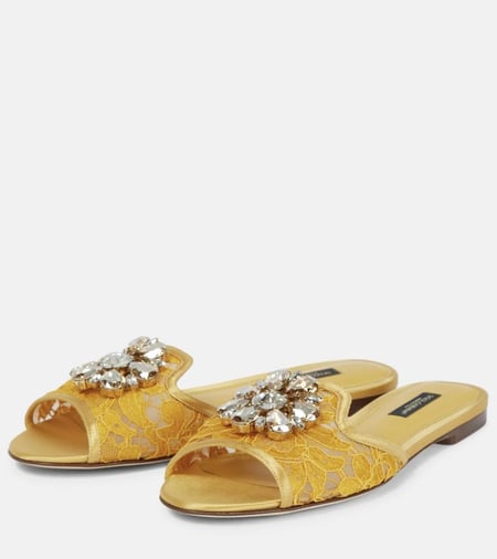حذاء نسائي ماركة D&G