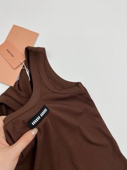 توب ماركة Miumiu