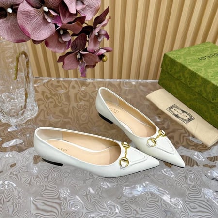 حذاء نسائي ماركة ‏Gucci