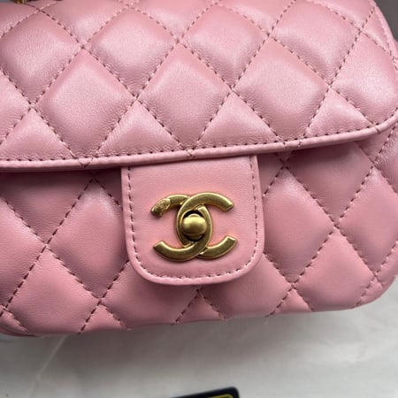 شنطة نسائية ماركة Chanel