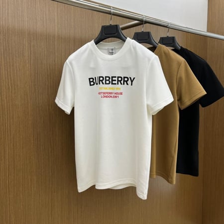 تي شيرت رجالي ماركة Burberry