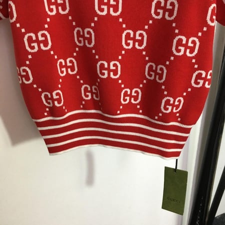 تي شيرت نسائي ماركة Gucci