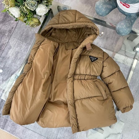 جاكيت اطفال ماركة Prada