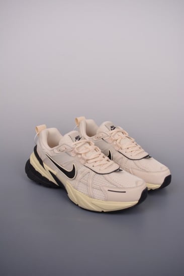 حذاء ماركة Nike