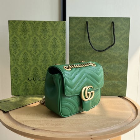 شنطة نسائية ماركة ‏Gucci