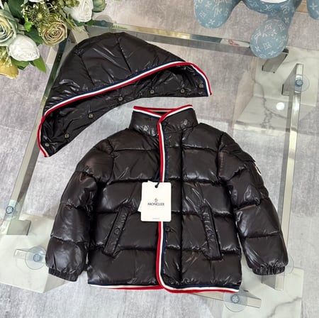 جاكيت اطفال ماركة Moncler
