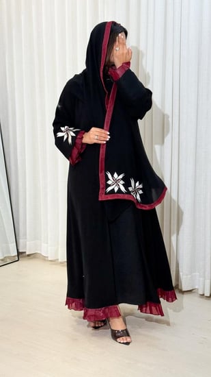 عباية ارلي ( Crimson Moon)
