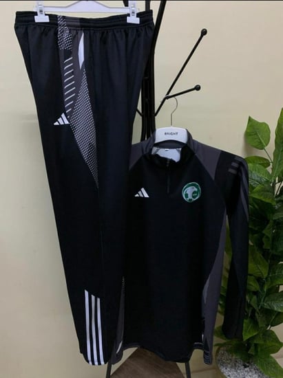 طقم المنتخب السعودي الشتوي