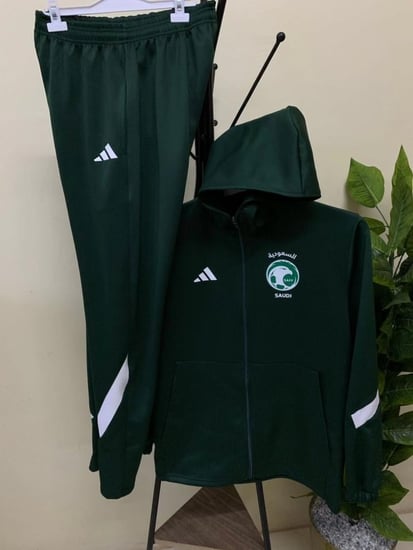 طقم المنتخب السعودي الشتوي