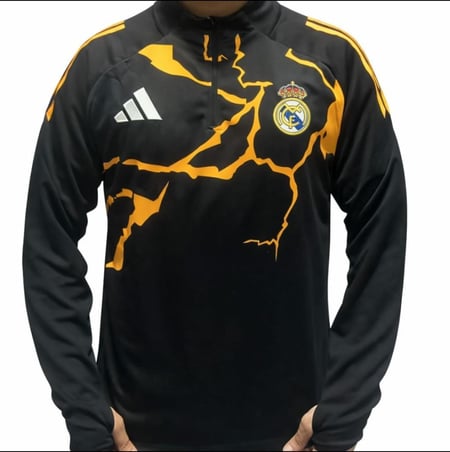 سويتر ريال مدريد الجديد