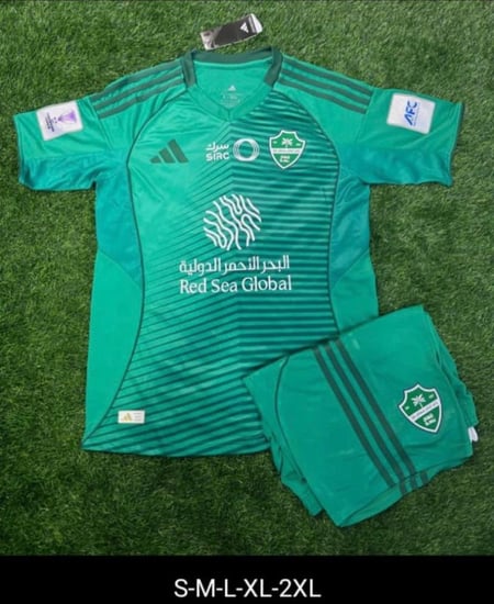 طقم نادي الاهلي السعودي الجديد