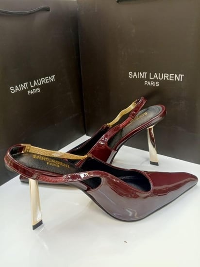 كعب سان لوران