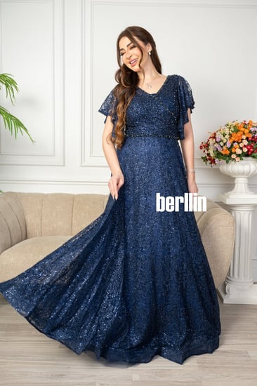 فستان سهرة طويل مطرز مزين بالفصوص لون كحلي