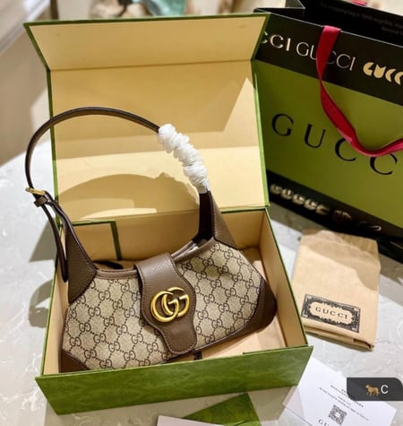 GUCCI