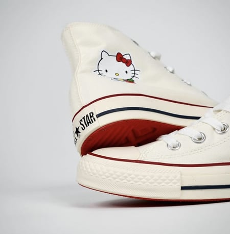 Converse hello kitty