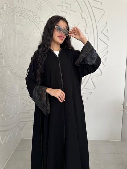 عباية سماح