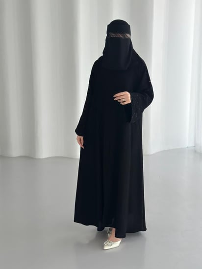 عباية إبتهال