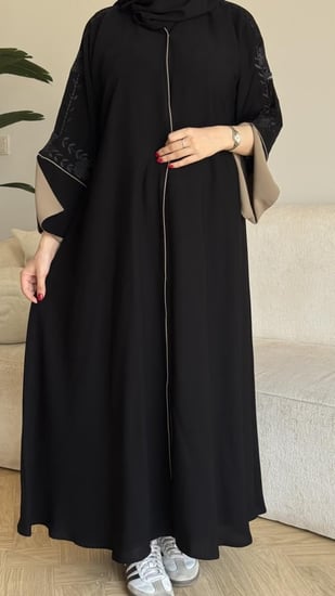 عباية لمى