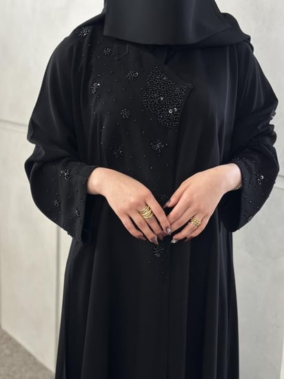 عباية نبض الرياض