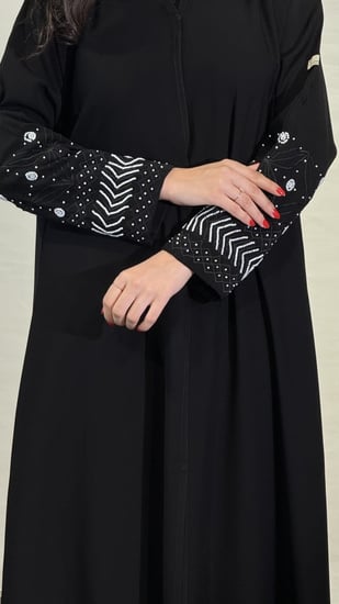 عباية ساره 812