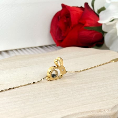 اسورة ذهب عيار18 بوزن 4.41 جم تقريبا