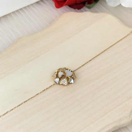 اسورة ذهب عيار18 بوزن 4.71 جم تقريبا