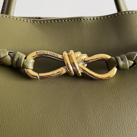 حقيبة بوتيغا فينيتا