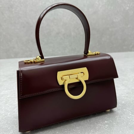 حقيبة سلفاتور فيراغامو 21cm
