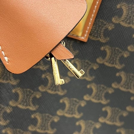 توتي باق سيلين