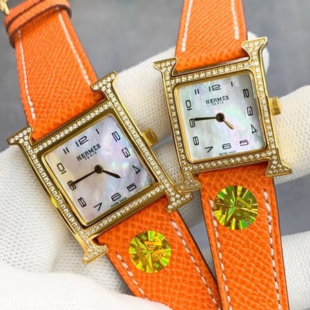 ساعة هيرميز (6 ألوان)