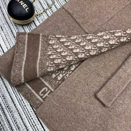 بالطو جاكيت ديور